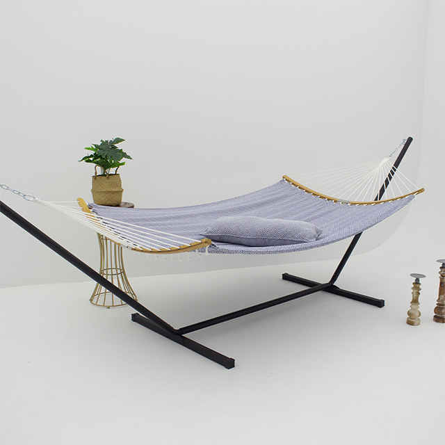 Hangmat van katoenen canvas Draagbare campinghangmat met sterke gebogen staaf en draagtas voor op reis, in de patiotuin